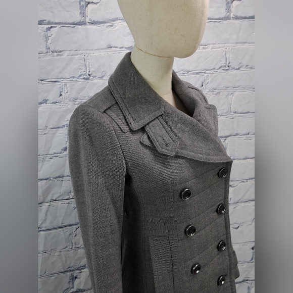 Burberry Double Breasted Pea Coat Jacket Zip Cuffs Peplum Pleated Gray Wool 2 US - Picture 3 of 16